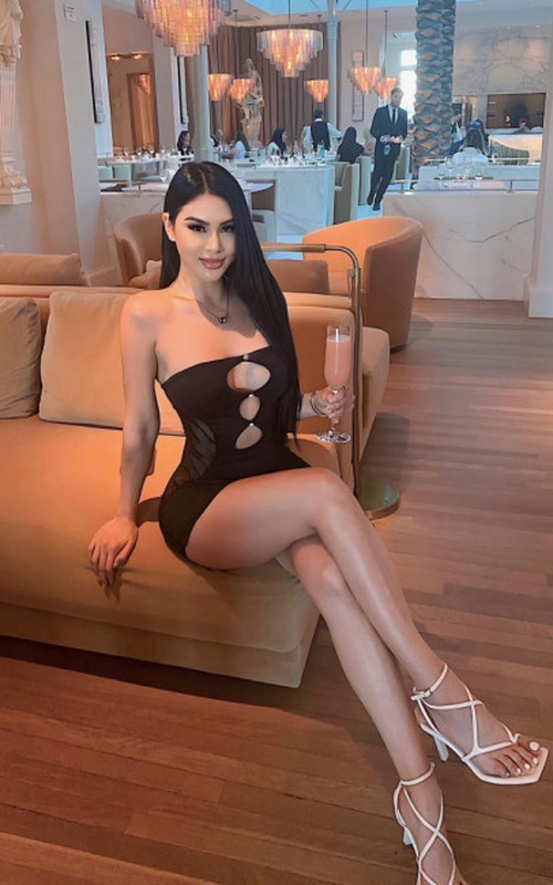 Experience Unforgettable Moments with Vanessa Star Today